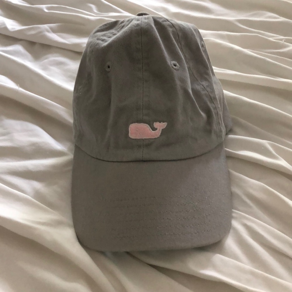 vineyard vines hat